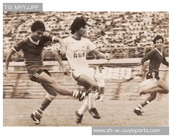 广东足球辉煌记忆盘点十大球星闪耀绿茵传奇故事