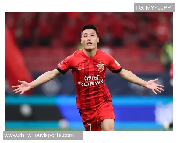 从街头到绿茵场 武磊童年时光与足球梦想的追逐之路